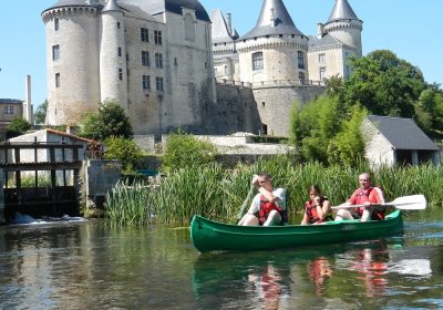 chateau_de_verteuil_sur_charente_en_famille_en_canoe_.jpg